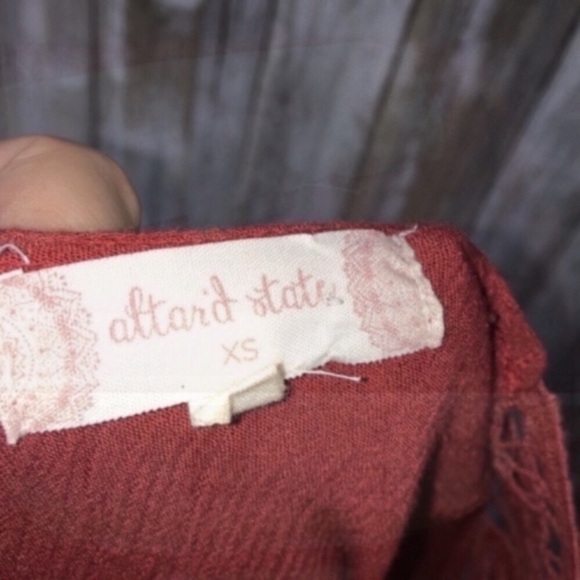 Altar’d State Burnt Orange Blouse - Picture 4 of 6